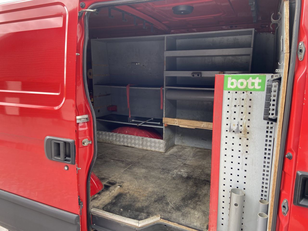 BE bus iveco 50c18 - veldhuizen 5.7 ton Hydro stop