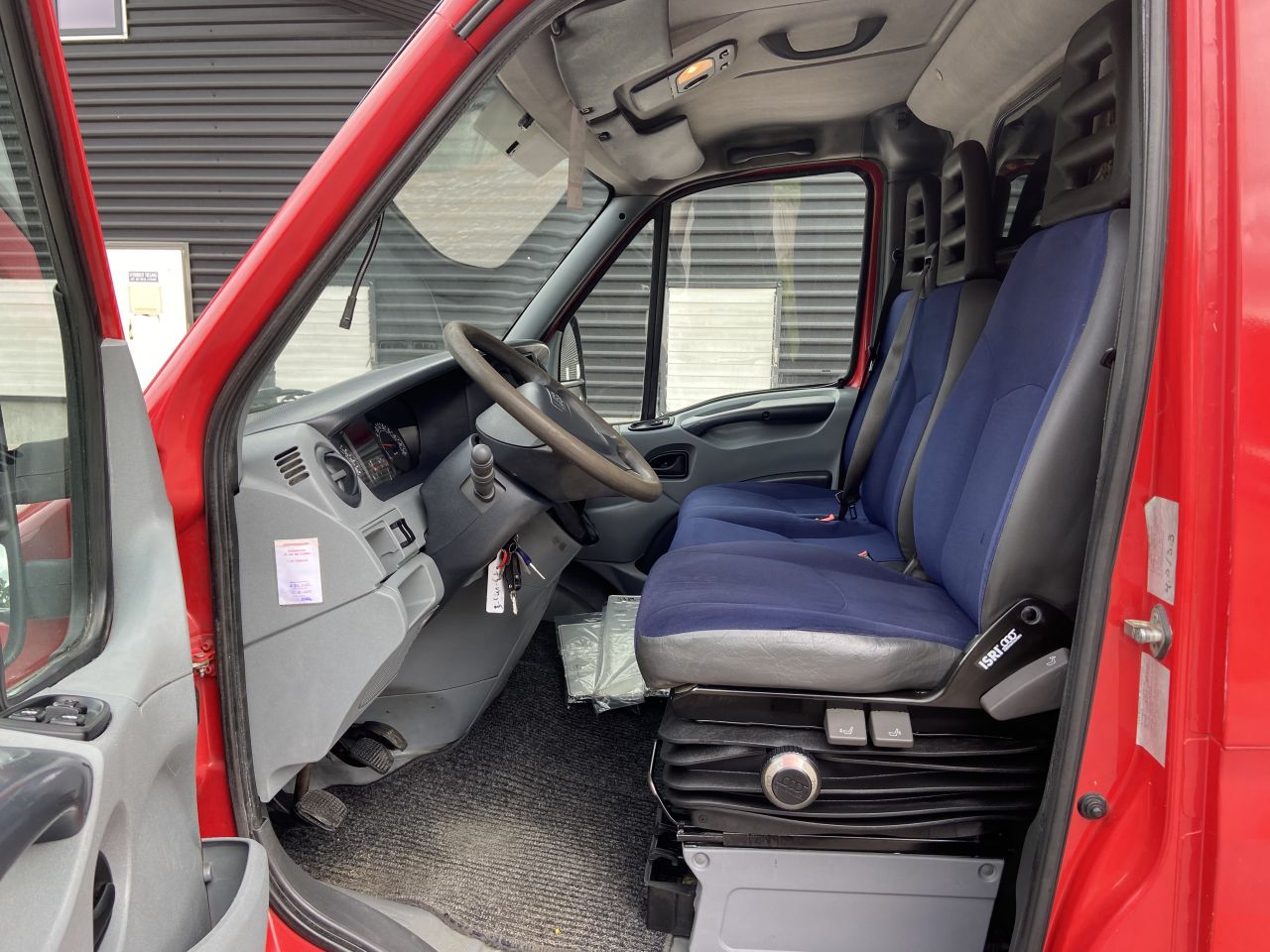 BE bus iveco 50c18 - veldhuizen 5.7 ton Hydro stop