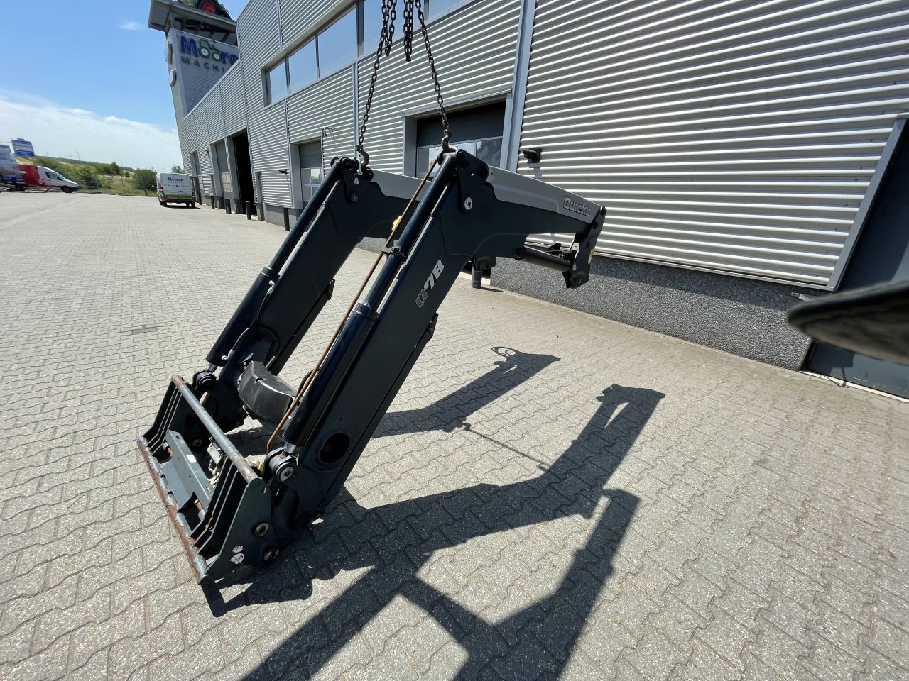 alo-quicke-q78-voorlader-tbv-valtra-t-2-en-3-serie-baujahr-2016