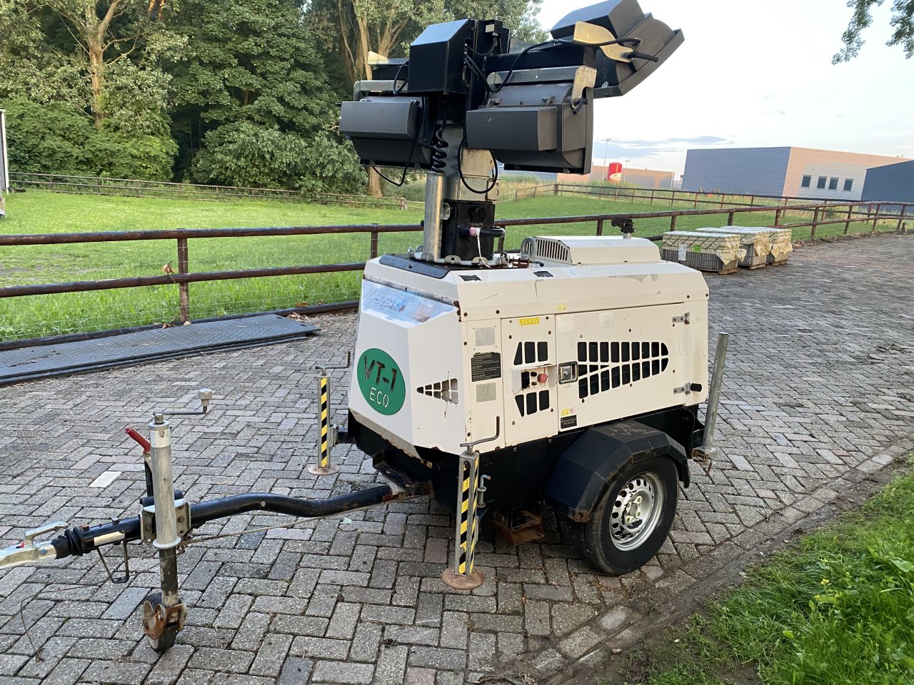 Tower light Kubota, baujahr 2011 Lichtmasten Handelsonderneming J. Dalm