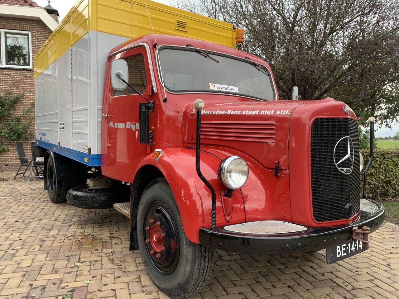 Mercedes Benz