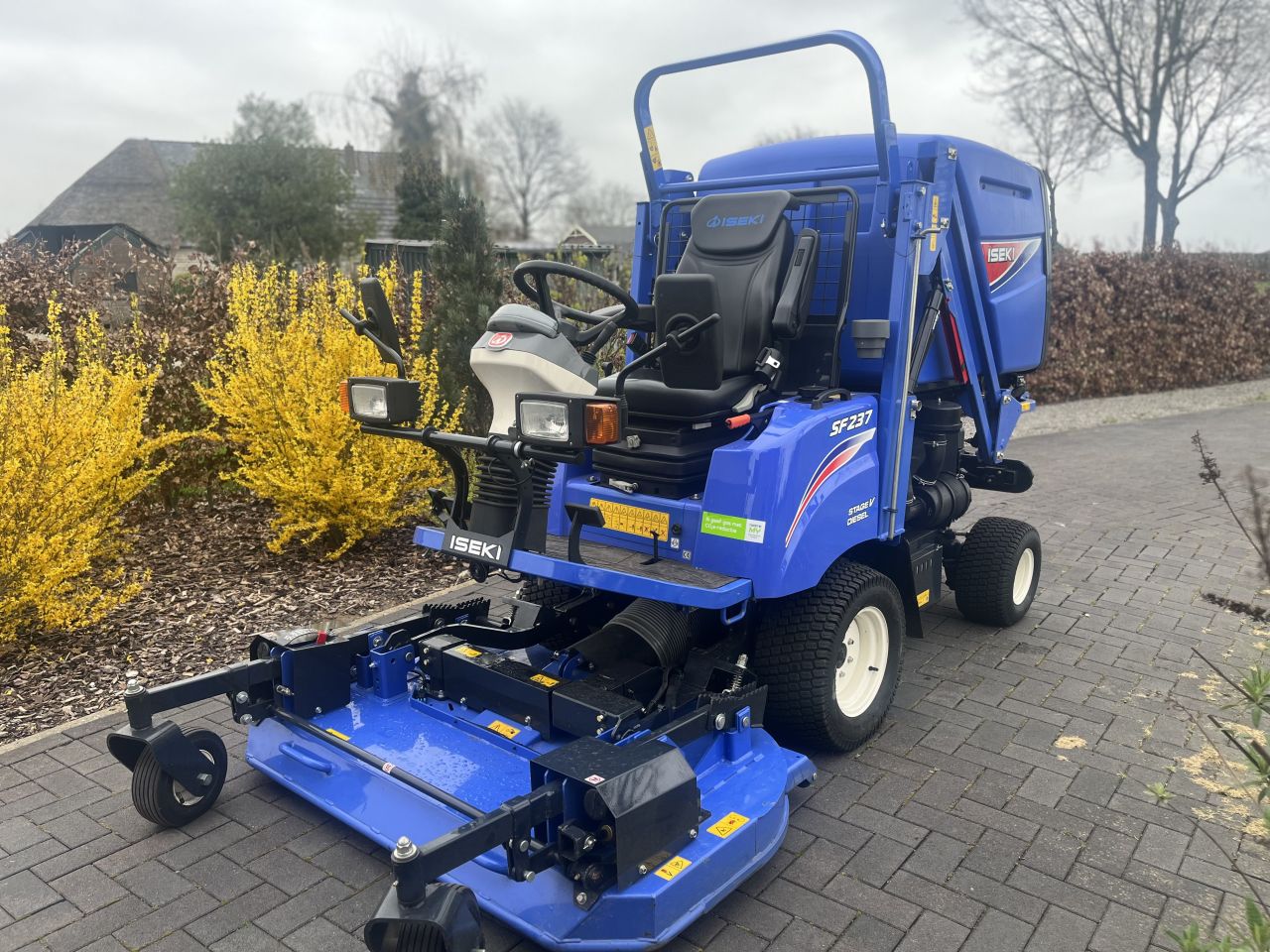 Iseki sfh237 opvang Zitmaaier demo