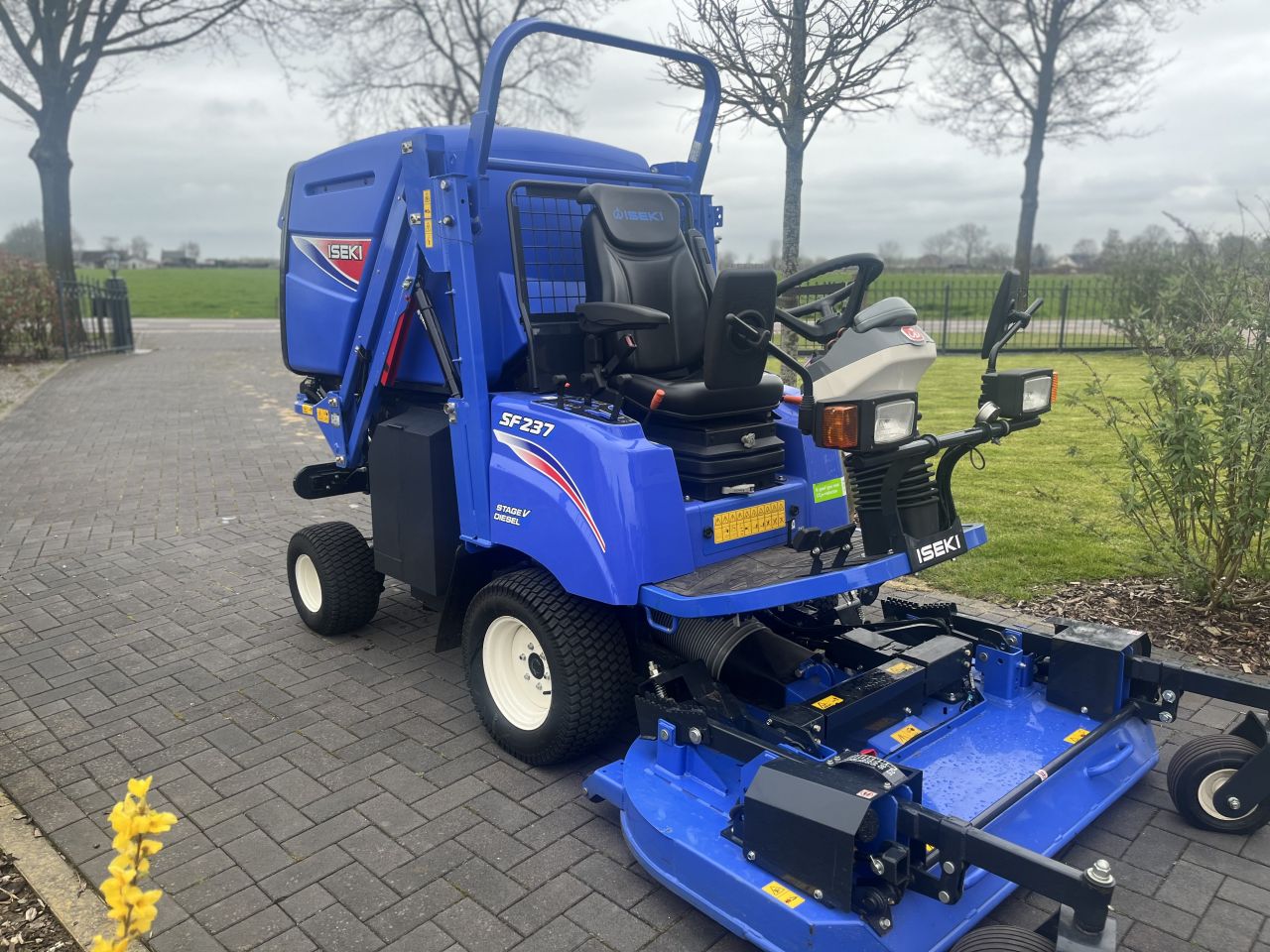 Iseki sfh237 opvang Zitmaaier demo