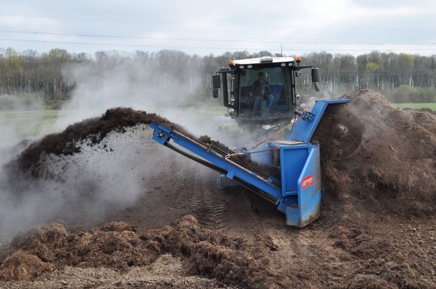 Compost omzetter / verkleiner Compost omzetter / verkleiner Compost omzetter / verkleiner