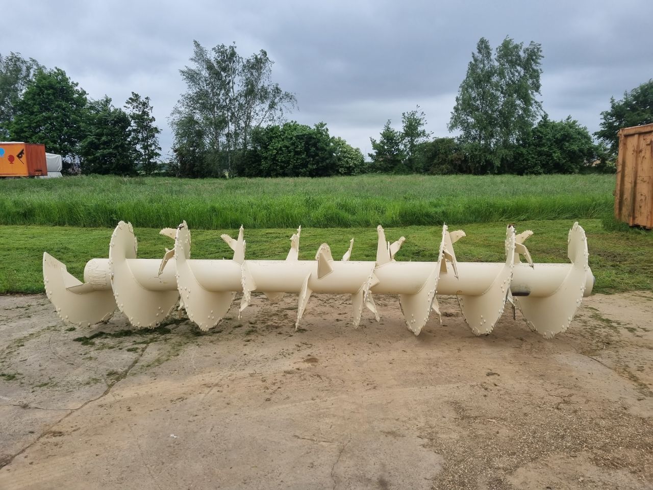 Voermengwagen messen en vijzels, ook revisie