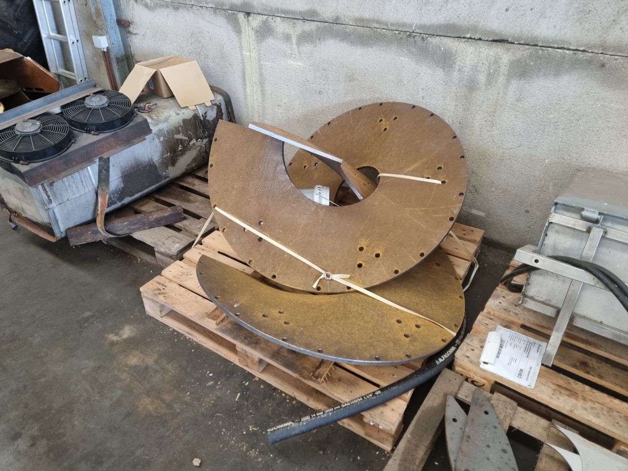 Voermengwagen messen en vijzels, ook revisie