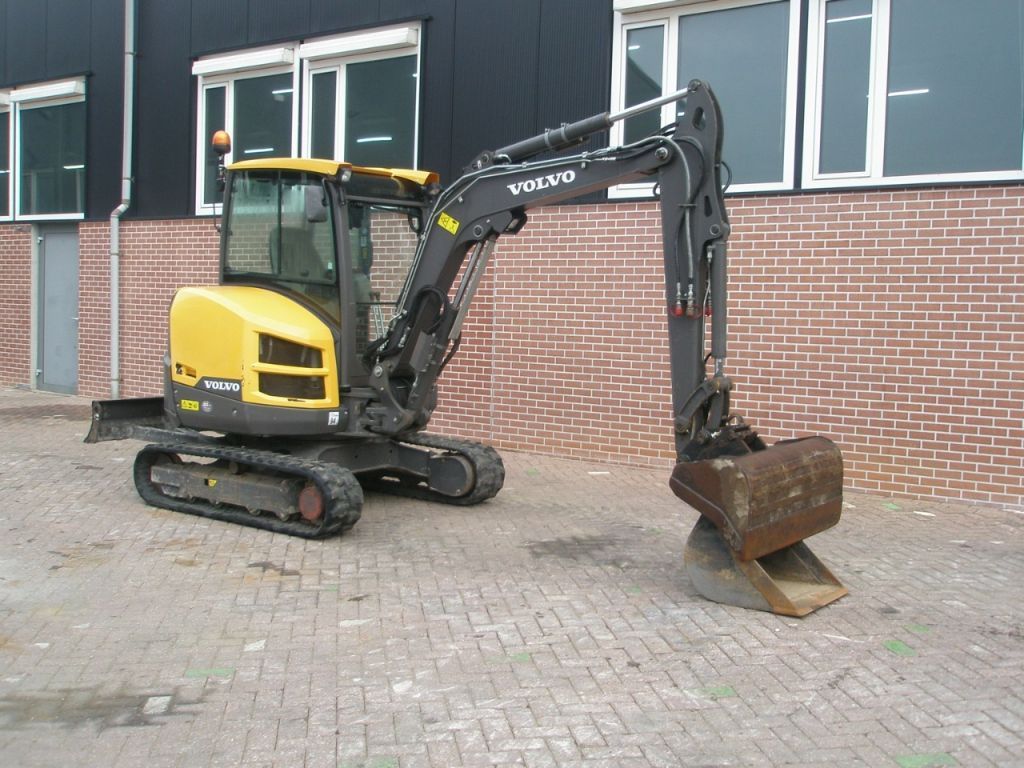 Volvo EC35D