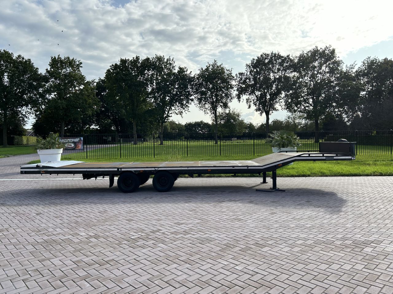 Ce en be oplegger 12 ton veldhuizen knik vloer