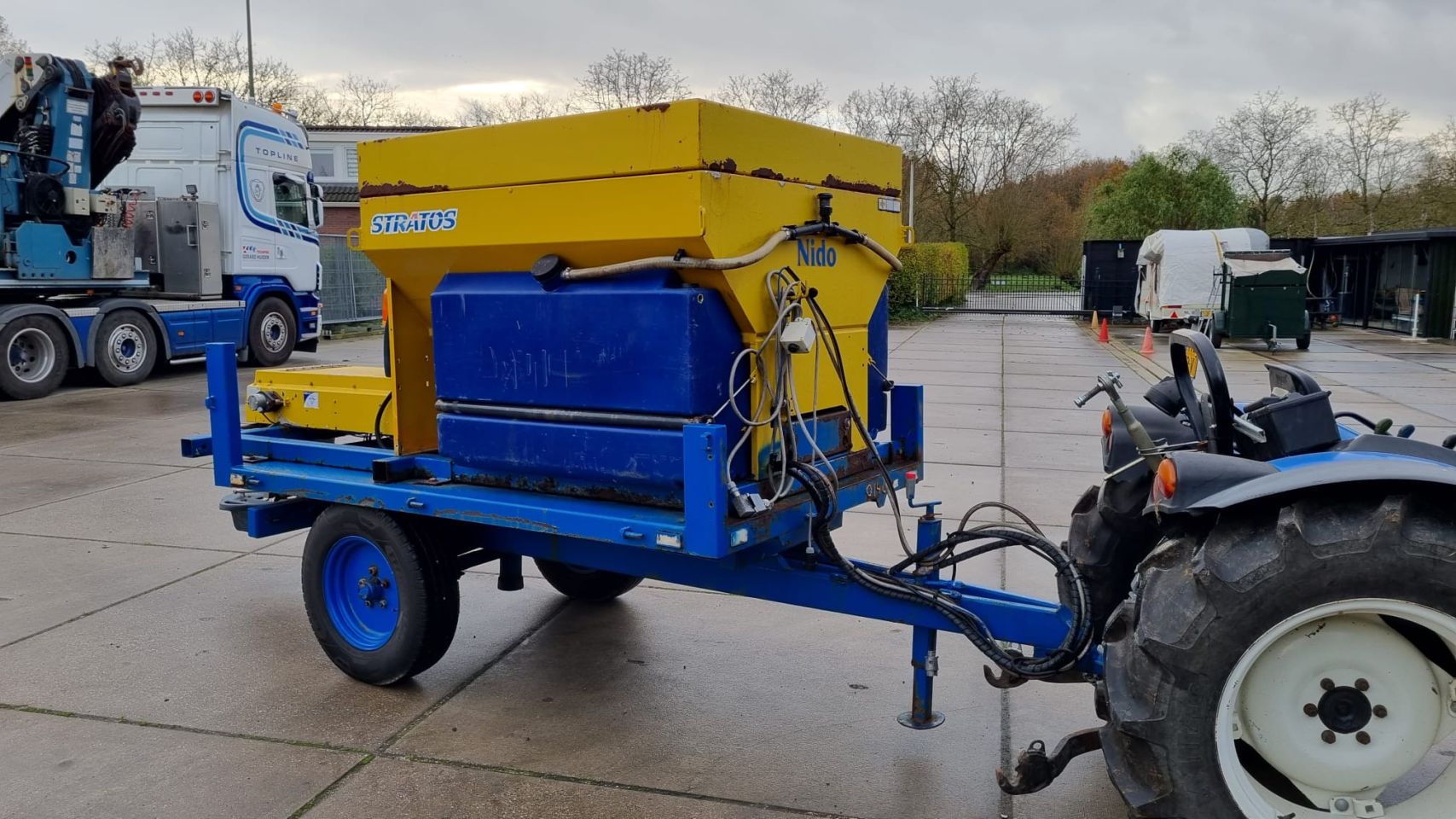 Kipper 1.5 ton onderstel met Nido Stratos Zoutstrooier