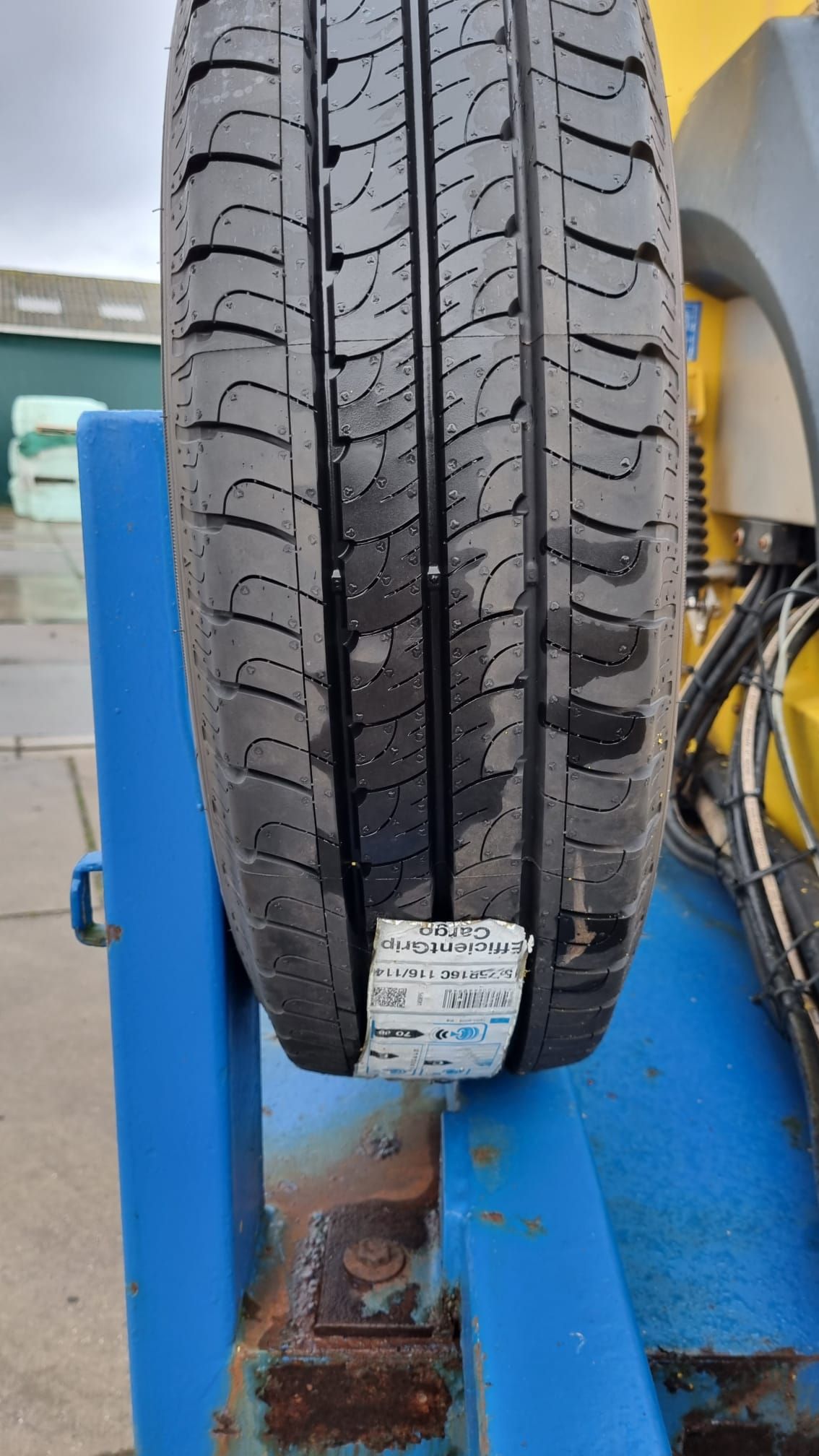 Kipper 1.5 ton onderstel met Nido Stratos Zoutstrooier