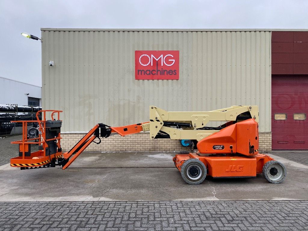 JLG E 400 AJPN, Hoogwerker, 14 meter