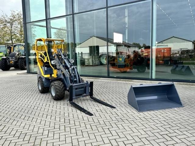 Eurotrac W11 Minishovel NEW!