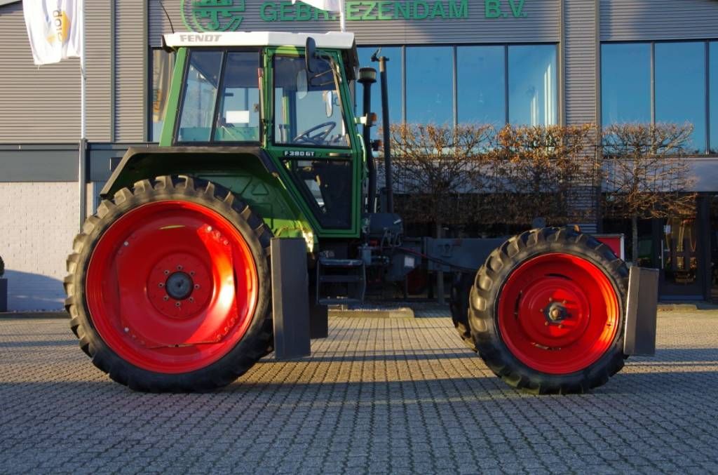 Fendt 380 GT 2wd verhoogd