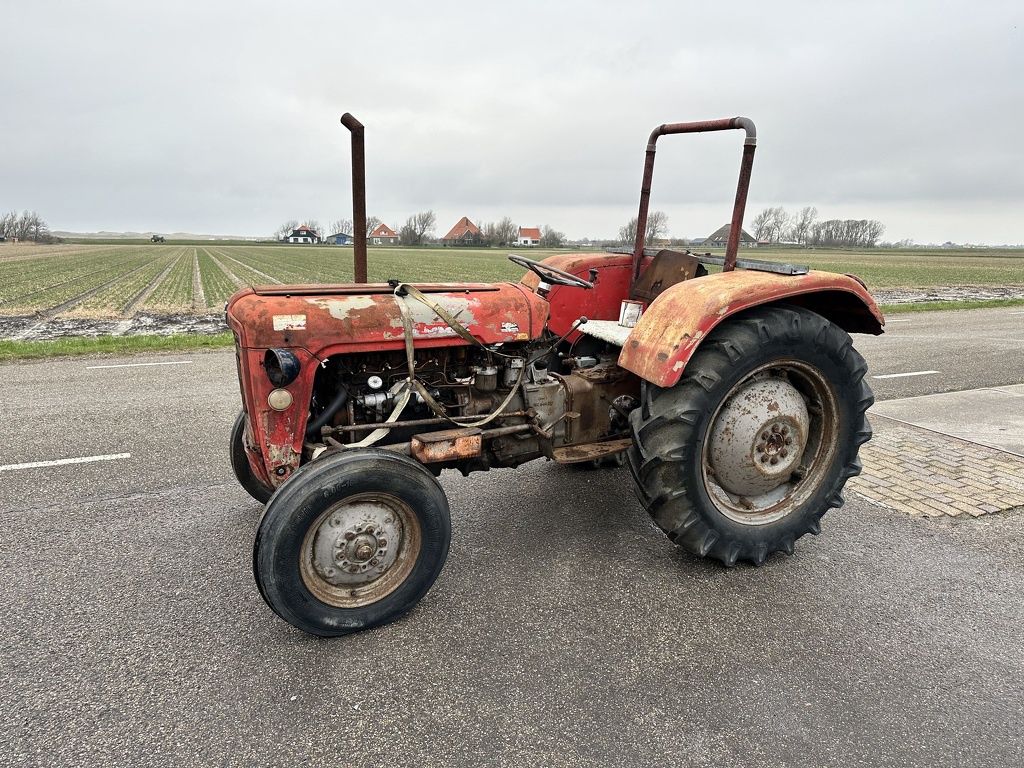 Massey-Ferguson 35