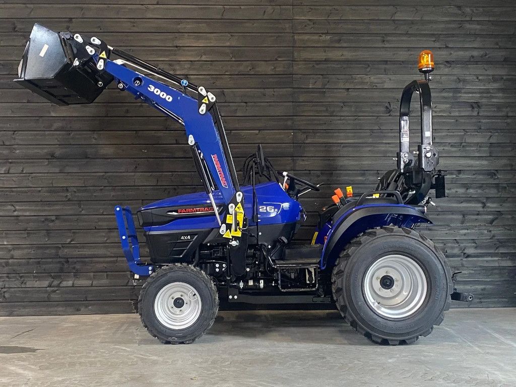 Farmtrac FT26HST 4 x 4 Hydrostaat met voorlader