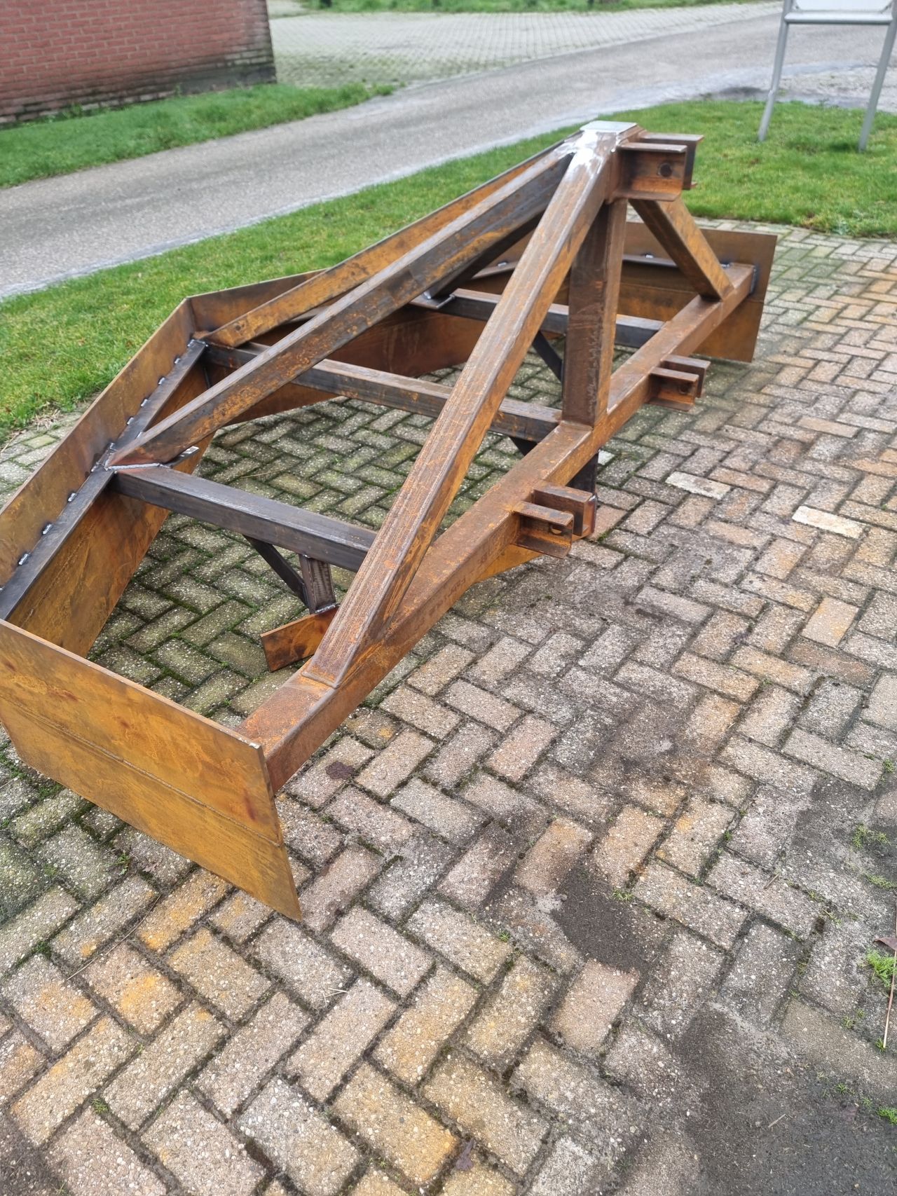 Grondschuif, grondvlakker, kopakkervlakker, puntschuif, mais