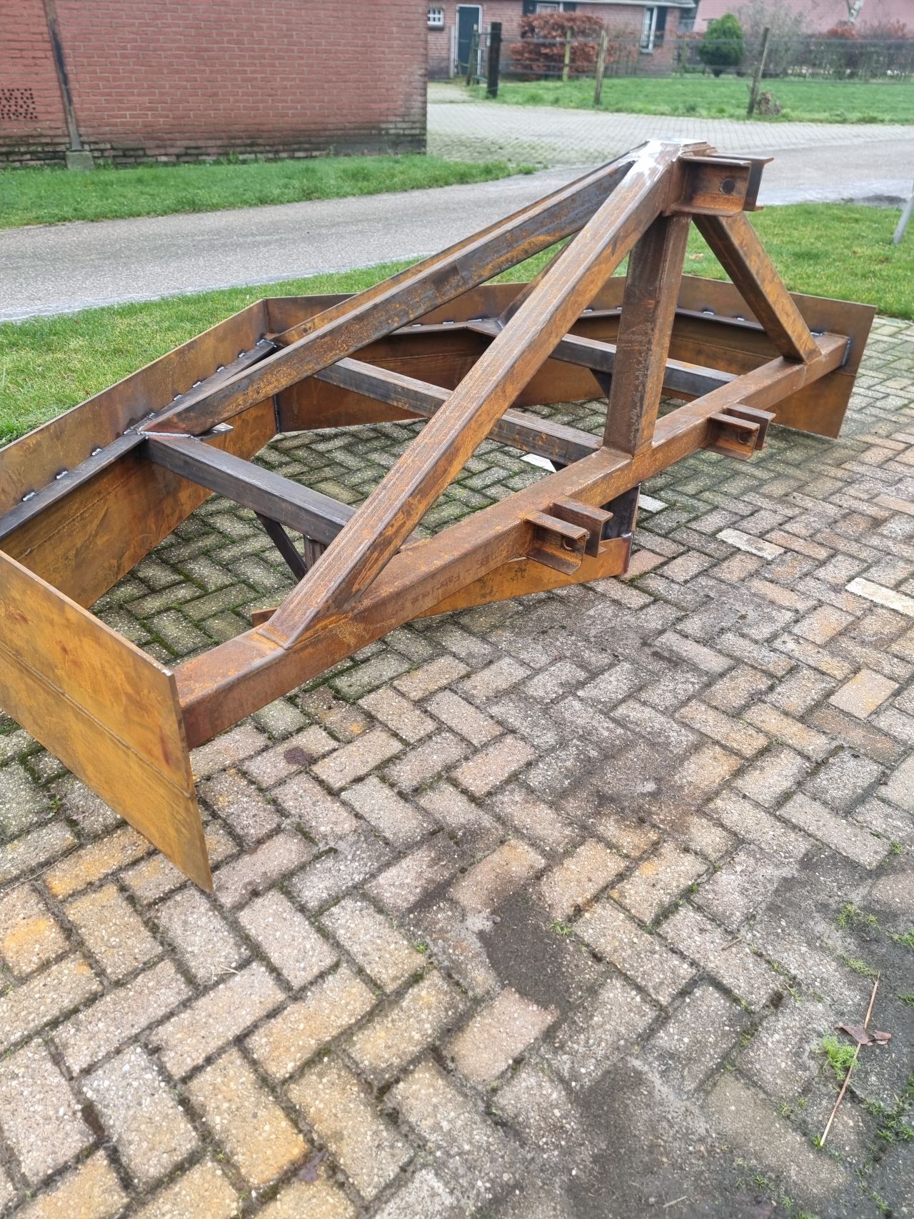 Grondschuif, grondvlakker, kopakkervlakker, puntschuif, mais