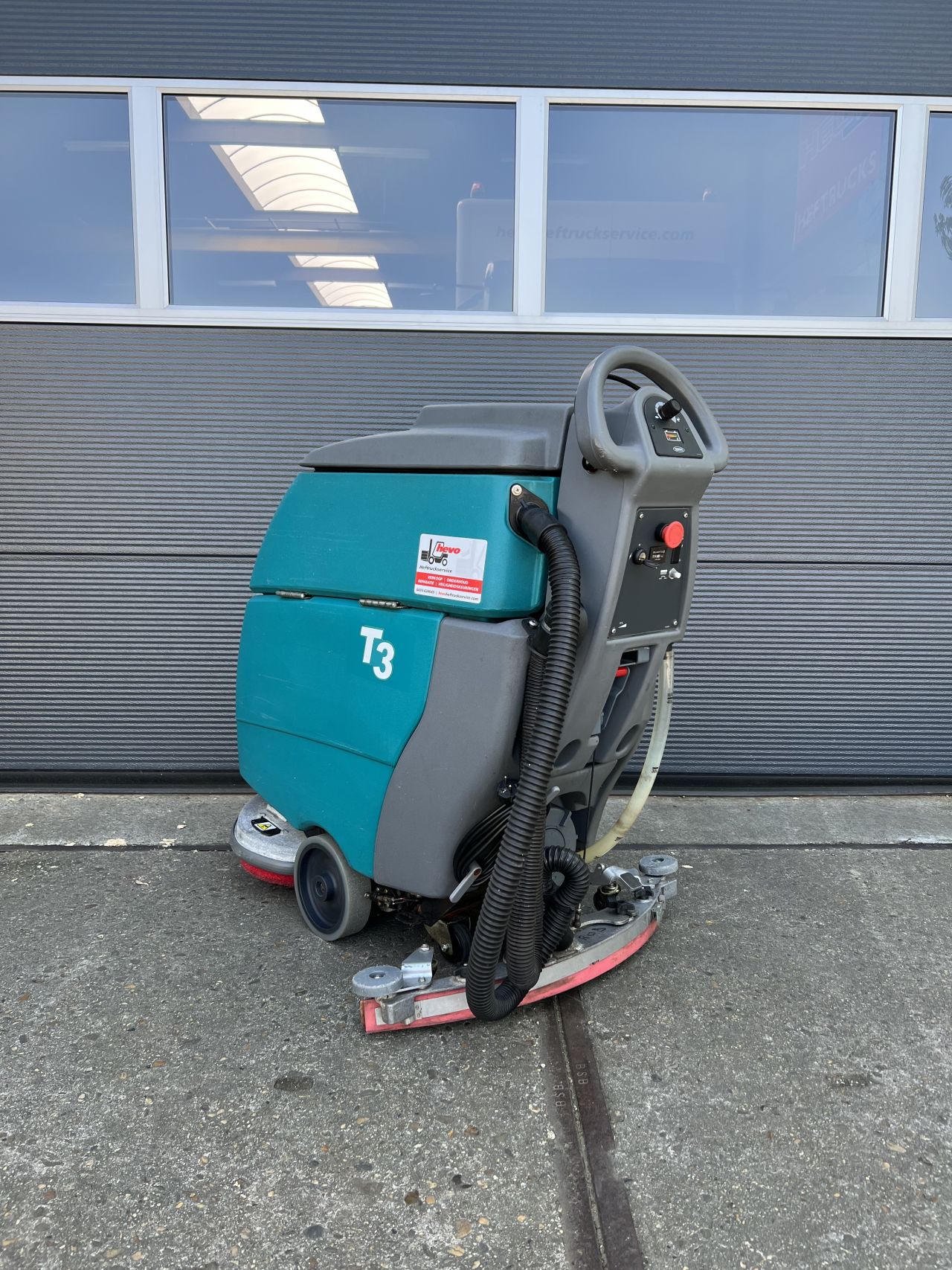 Schrobmachine Tennant T3