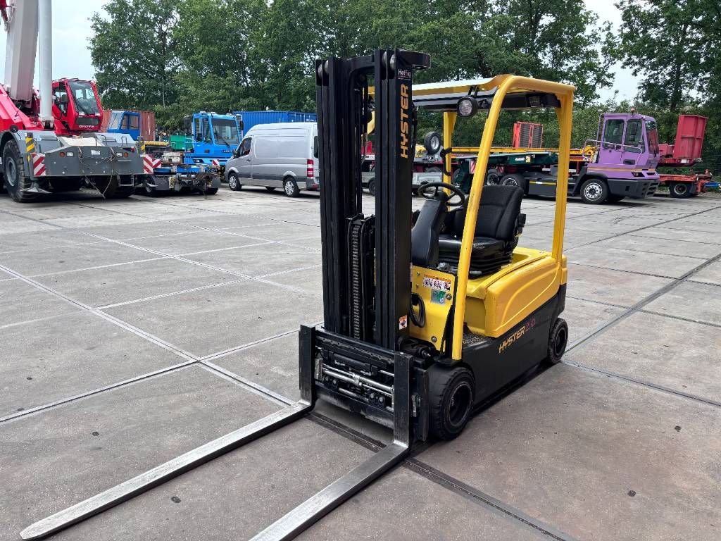 Hyster J 2.0 XN LWB 2000 kg triplo/sideshift/ spreader