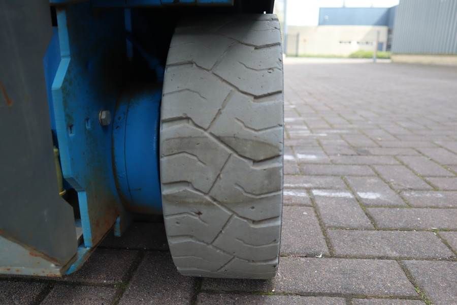 Genie GS2632 Electric, Working Height 10m, 227kg Capacit