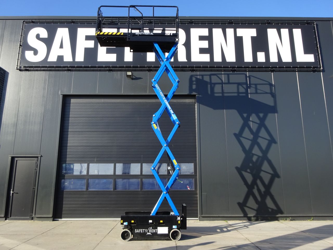 Scherenarbeitsbühne Airo XS8 E WIND 2021