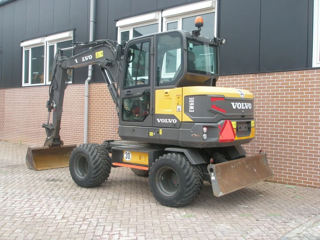 Volvo EW60E