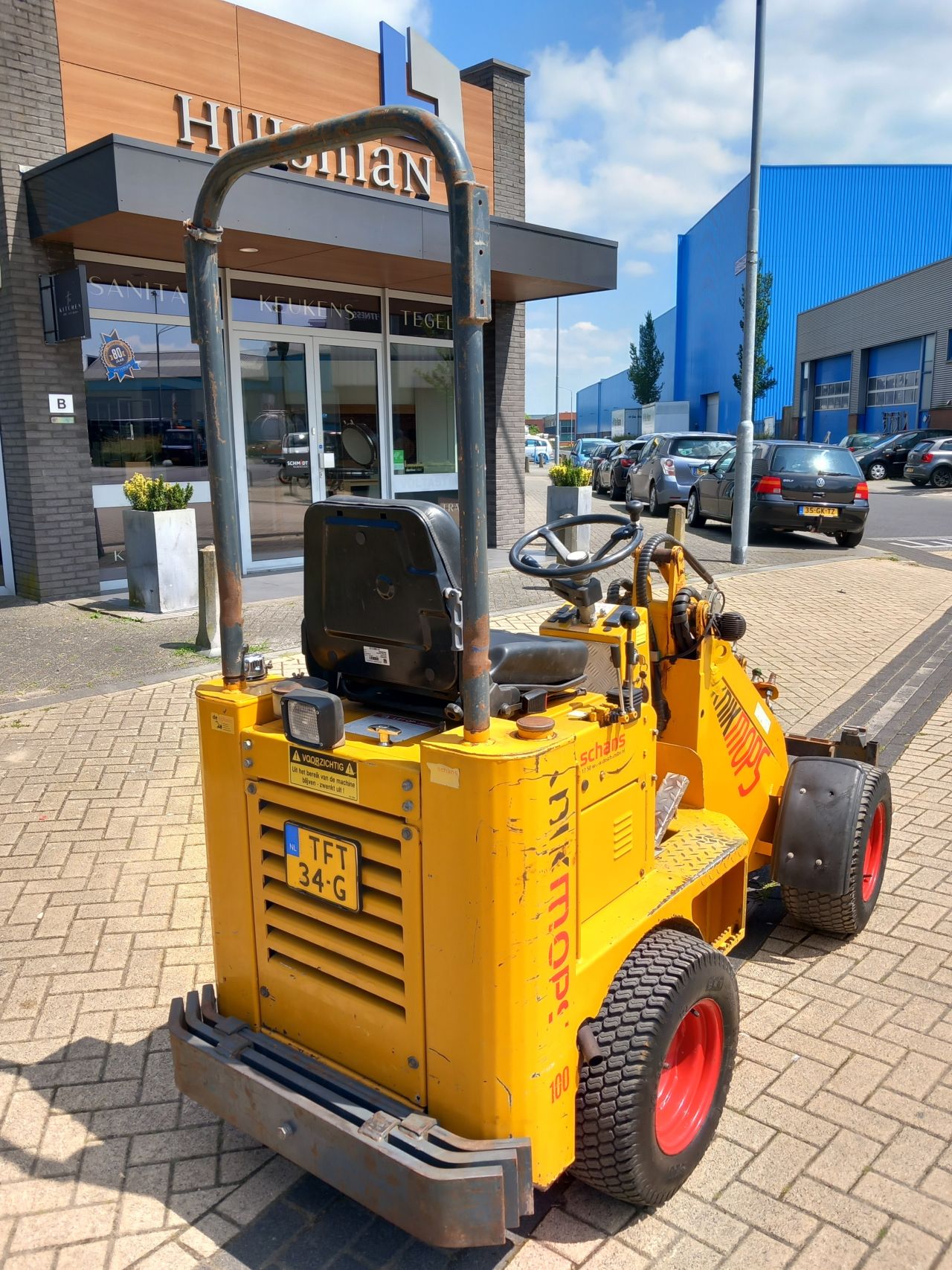 Knikmops 100 Minishovel