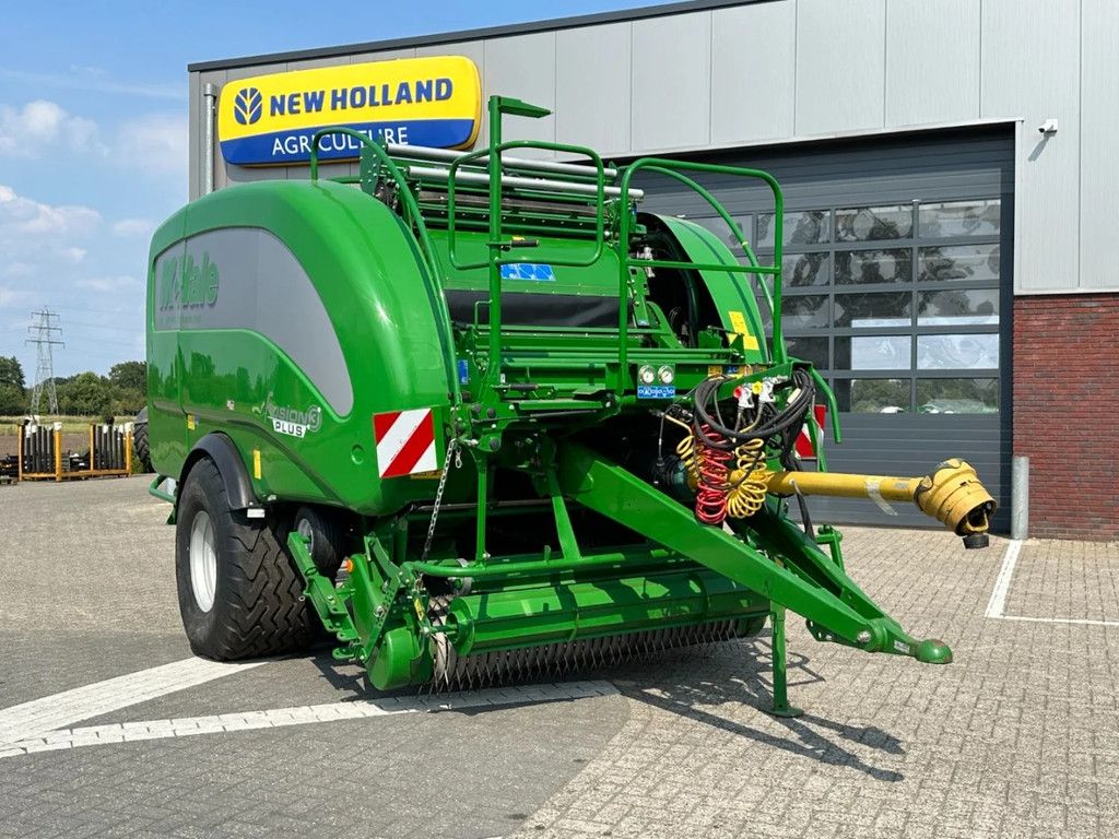 McHale Fusion 3 plus bj 2020 met 15204 balen