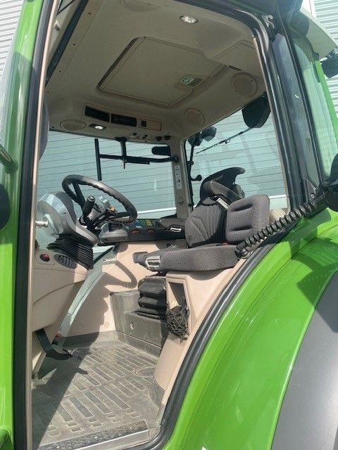 Fendt 312 Vario Profi tractor