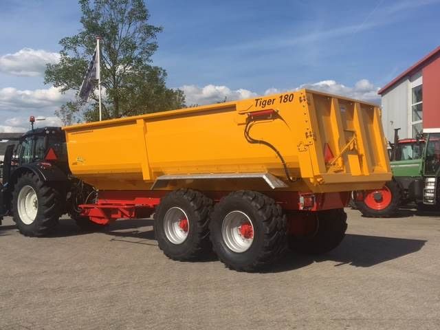 Jako Tiger 180 Landbouwkipper, Kiepwagen