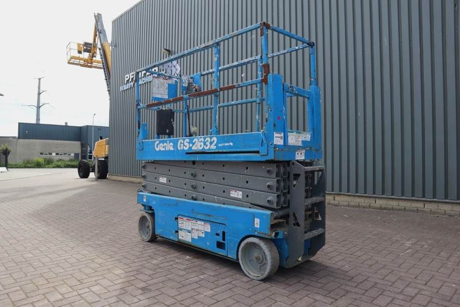Genie GS2632 Electric, Working Height 10m, 227kg Capacit