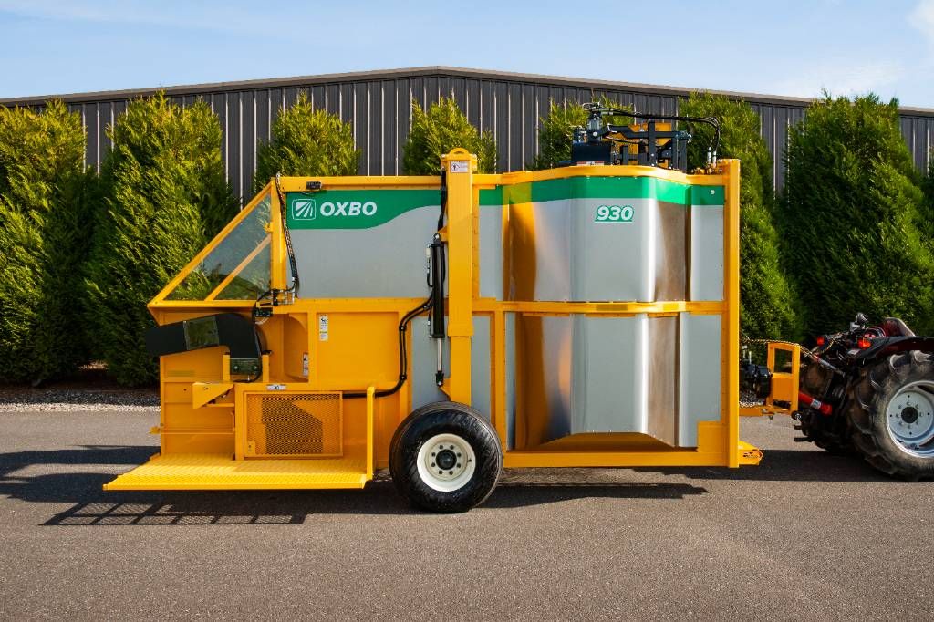 Oxbo 930