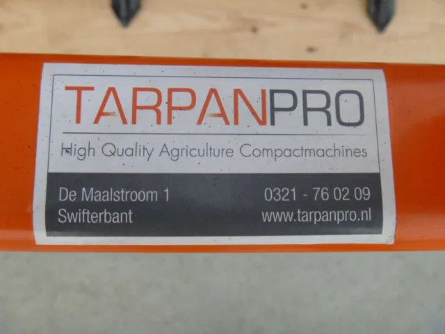 Tarpan Pro Cultivator 140cm / Met Rol