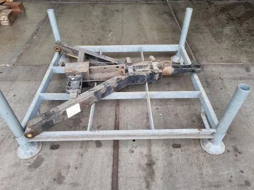 Diversen triangels zware uitvoeringen 40/50 mm