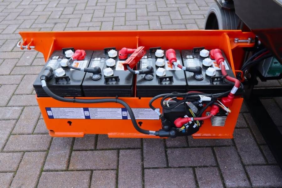 JLG R2632 Unused, Electric, 9.60m Working Height, 230k