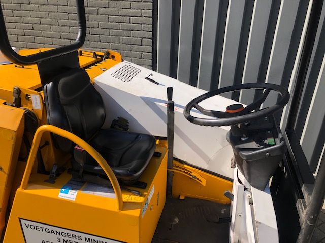 Veegmachine RCM Turbo T 1600 TE Slechts 157 uur Hooglosser.