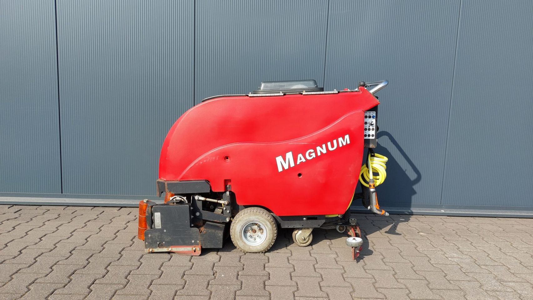 Factory Cat Magnum 27-C