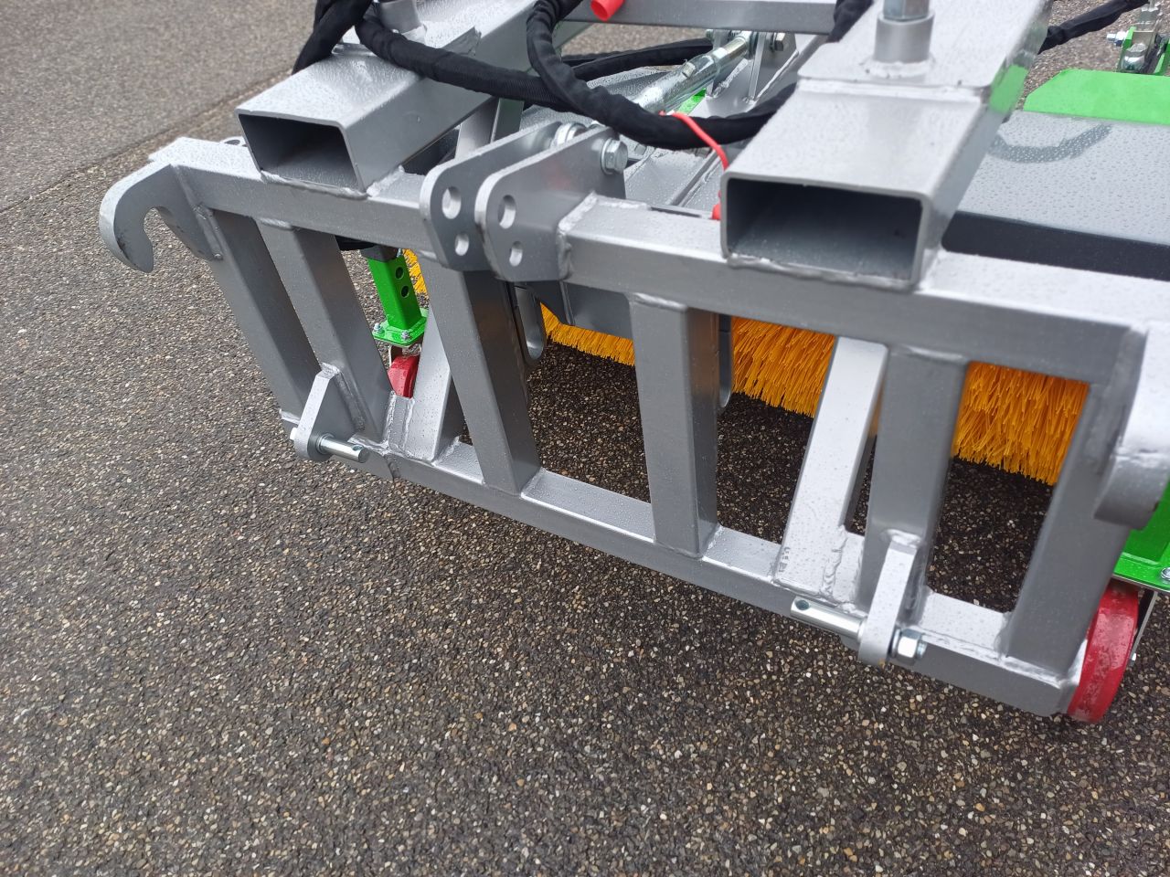 Rolbezem Hydraulische kiepen van de bak