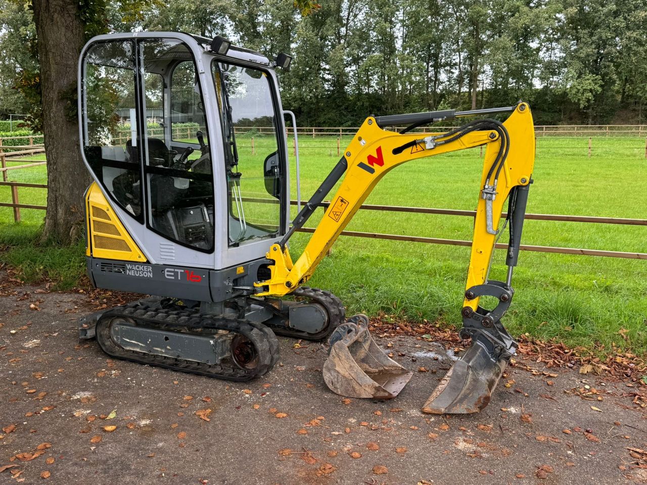 Wacker Neuson ET16.