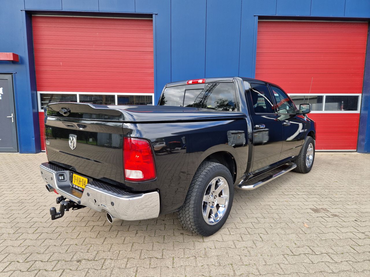 DODGE RAM 1500 LARAMIE 5.7 HEMI 4X4 PICKUP LPG BOUWJAAR 2011