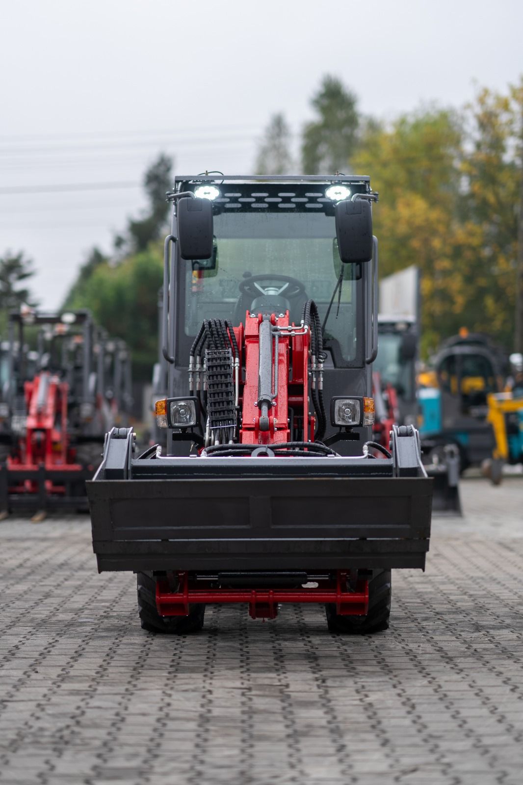 Wiellader shovel FARMER 906 PRO Perkins motor
