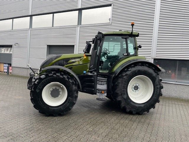 Valtra T195 Direct tractor