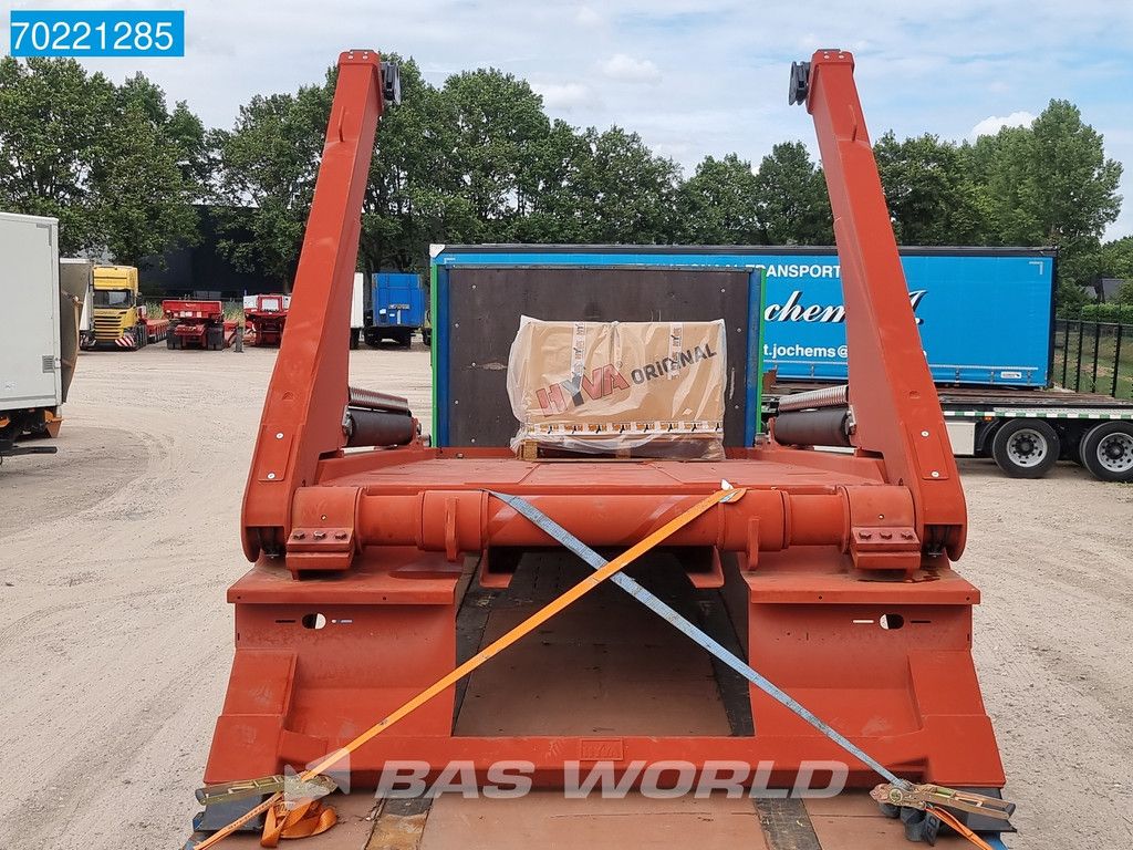 HYVA NG 2018 VAXL 6X2 18 tons HYVA SKIPLOADER ABSETZKIPPER 6x2