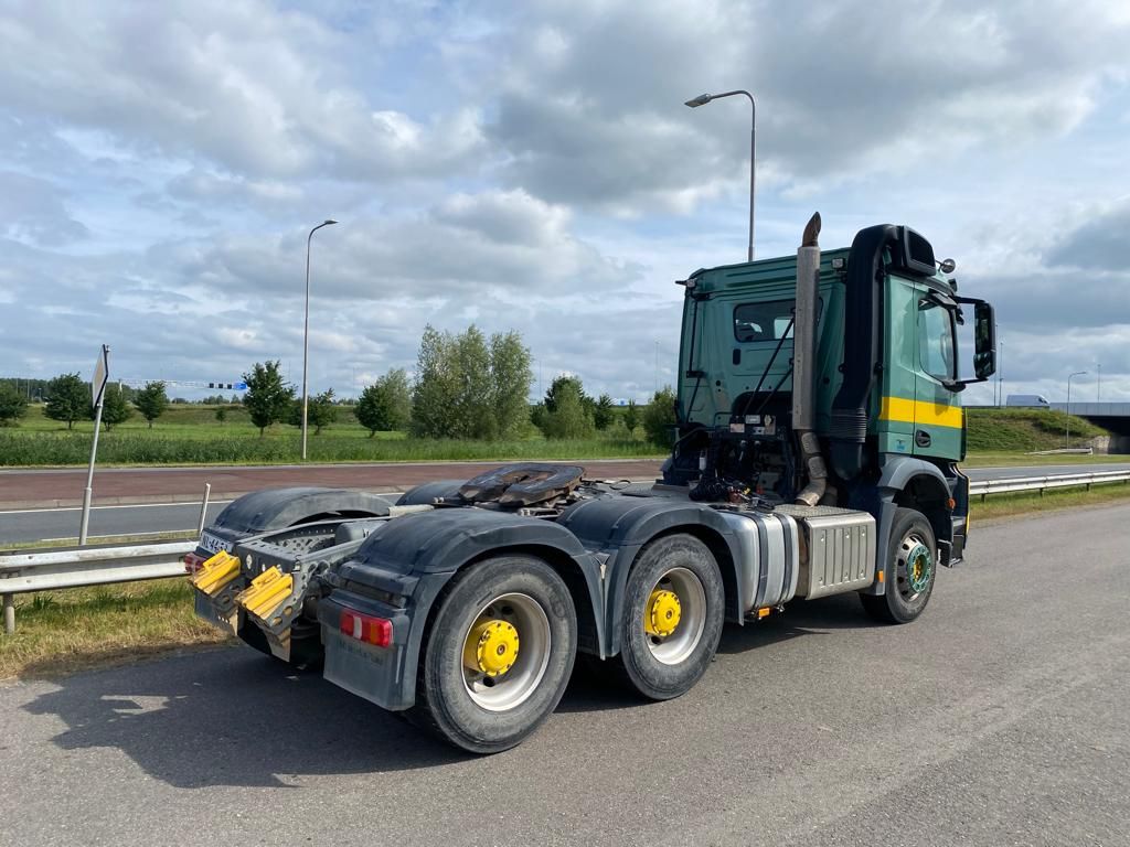 Mercedes Benz Arocs 2643 6x4 Tractor Head EURO6