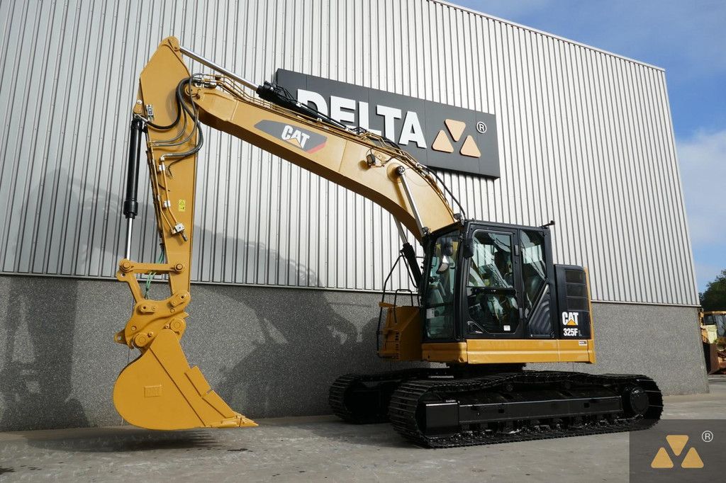 Caterpillar 325F LCR