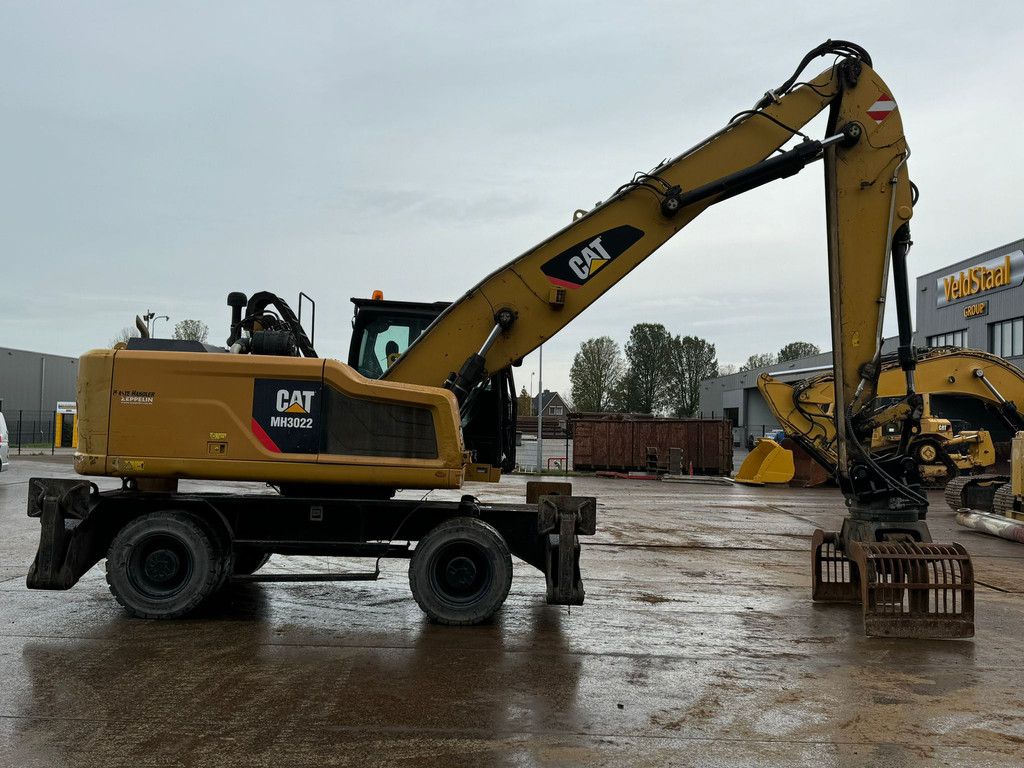 Caterpillar MH3022