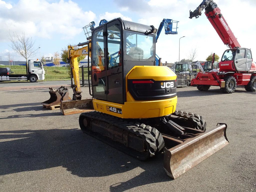 JCB 48Z-1