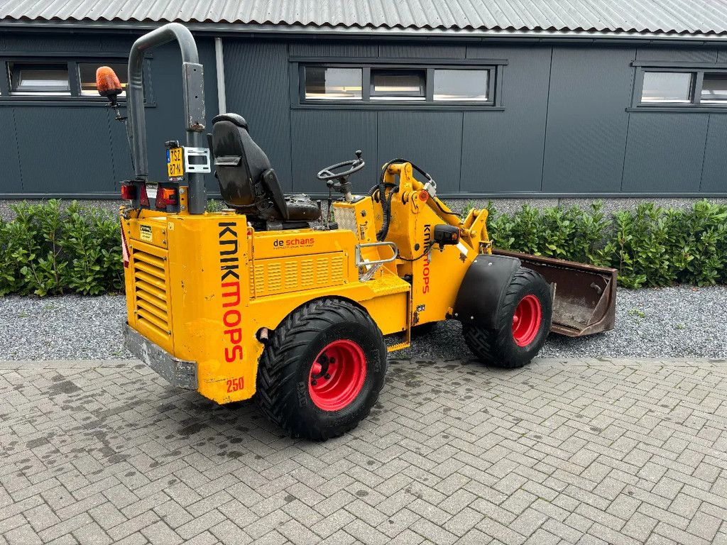 Knikmops 250