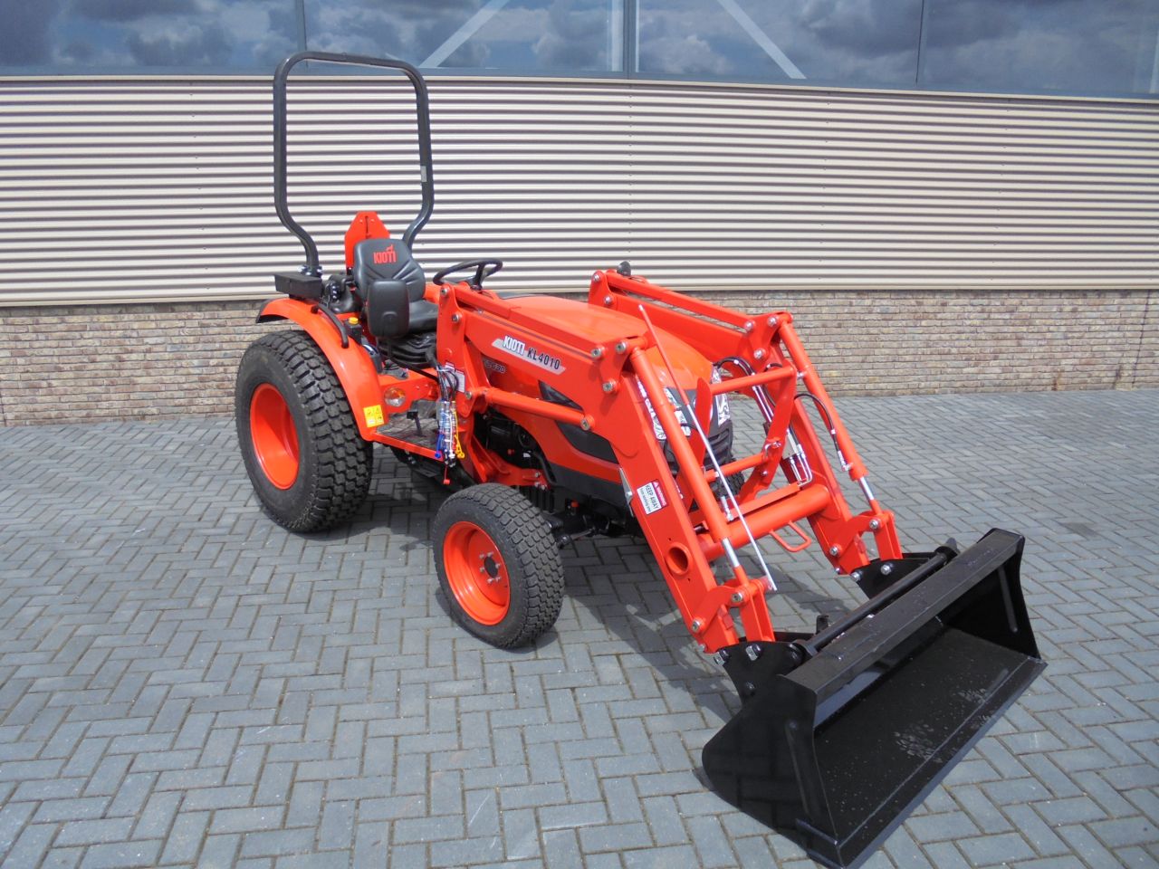 Kioti ck 4030 hst