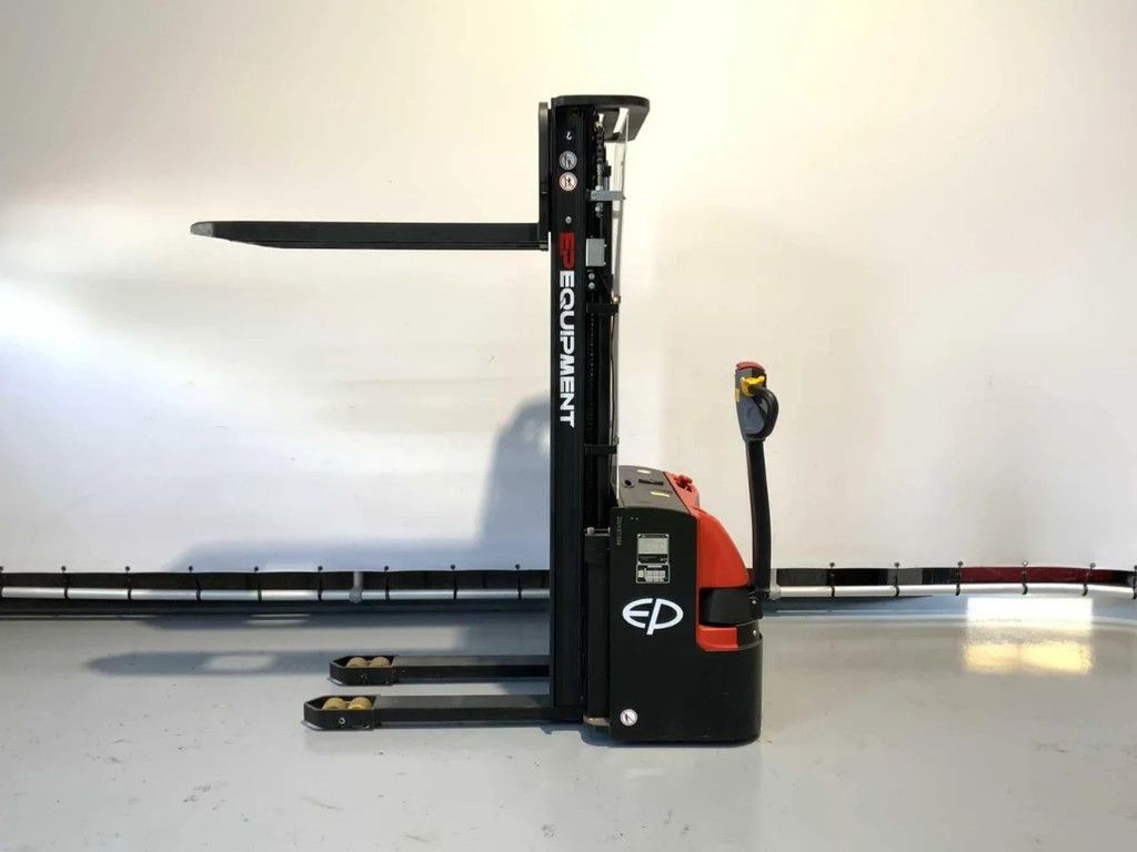 Ep ES12-12WA hefhoogte 4,80 meter